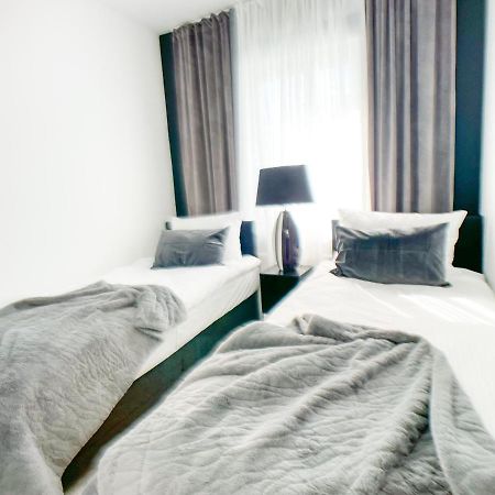 M-Style 02 Apartment Mit Balkon 24H Self-Check-In, Free Parking, Netflix Norymberga Zewnętrze zdjęcie