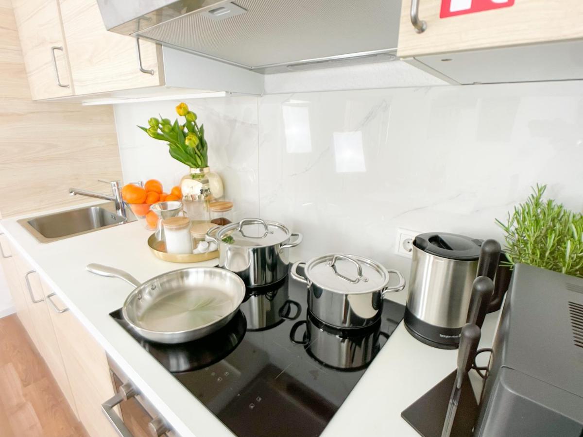 M-Style 02 Apartment Mit Balkon 24H Self-Check-In, Free Parking, Netflix Norymberga Zewnętrze zdjęcie